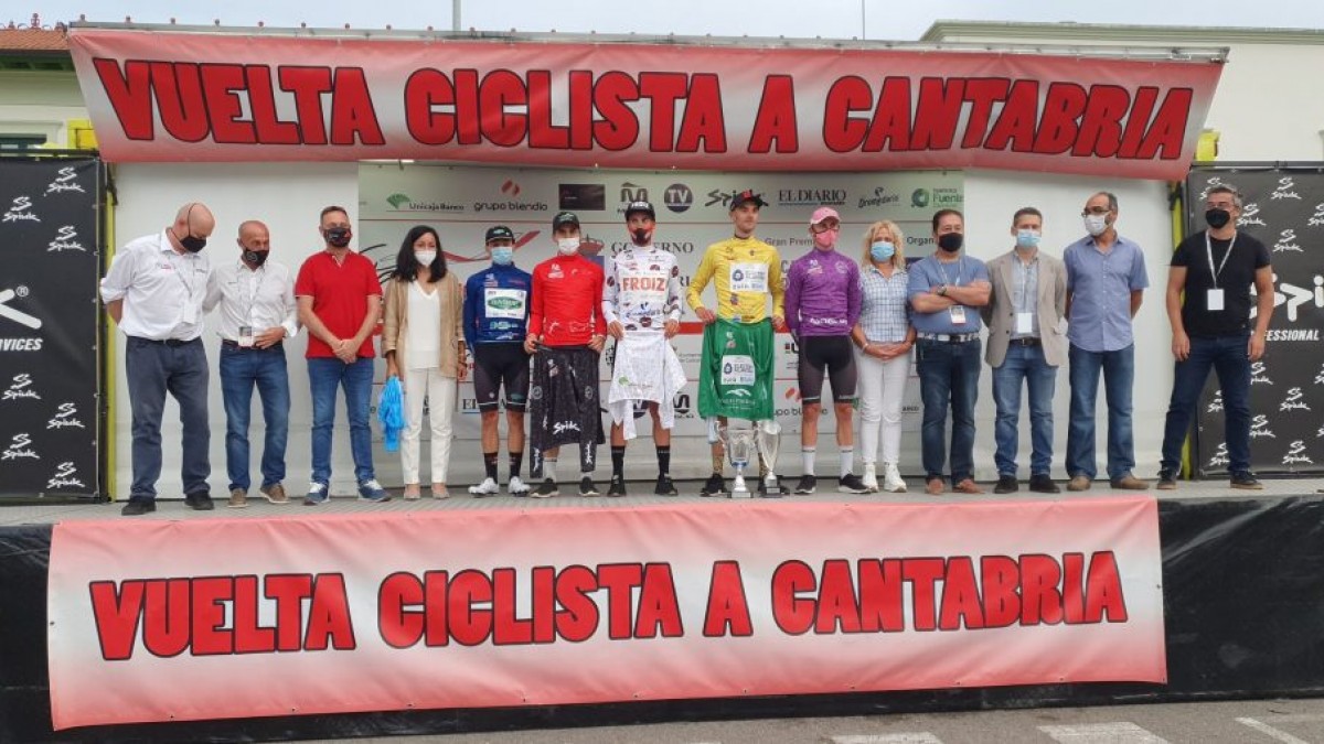 1200-1630654672-vuelta-cantabria-2021-etapa1-podio-905x509.jpeg