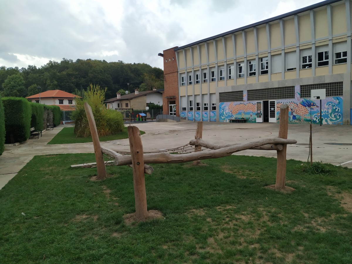 1200-1676989538-5-Zubia-Patio.jpg